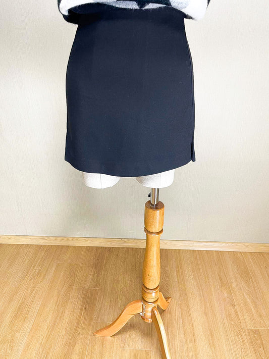 Basic Siyah Mini Şort Etek - Ofis ve Günlük Şıklık