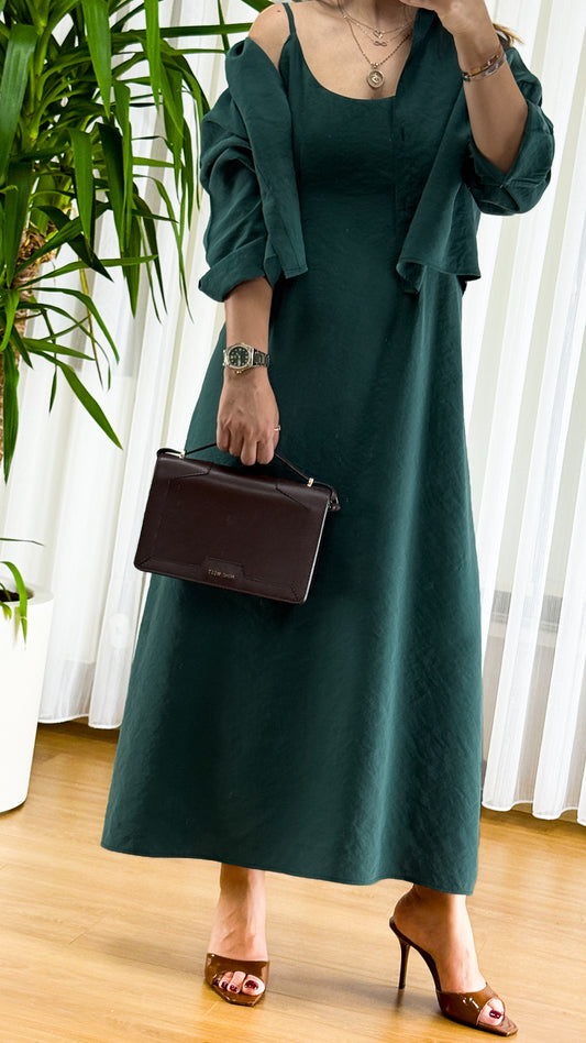 Zarif Sofistikasyon: Zümrüt Yeşili Gömlek Elbise | Maxi Boy Şıklığın Temsilcisi