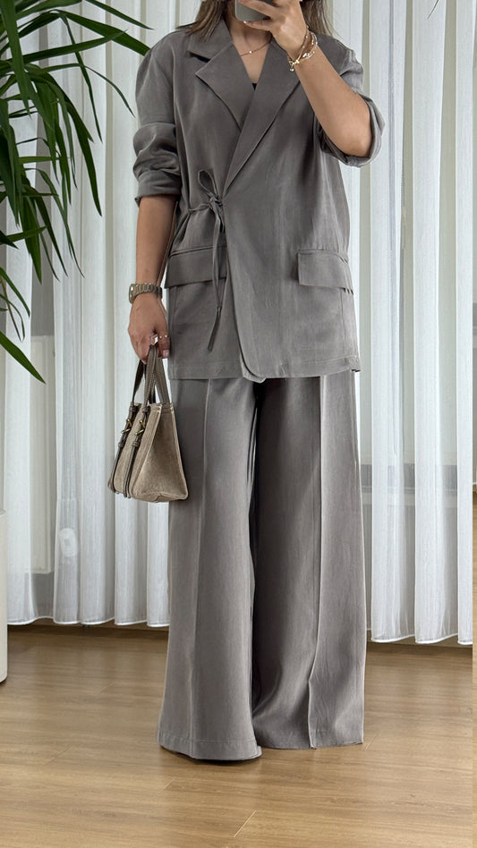 Earthy Elegance: Haki Beli Bağlamalı Viskon Takım | Natural Sophisticated Style