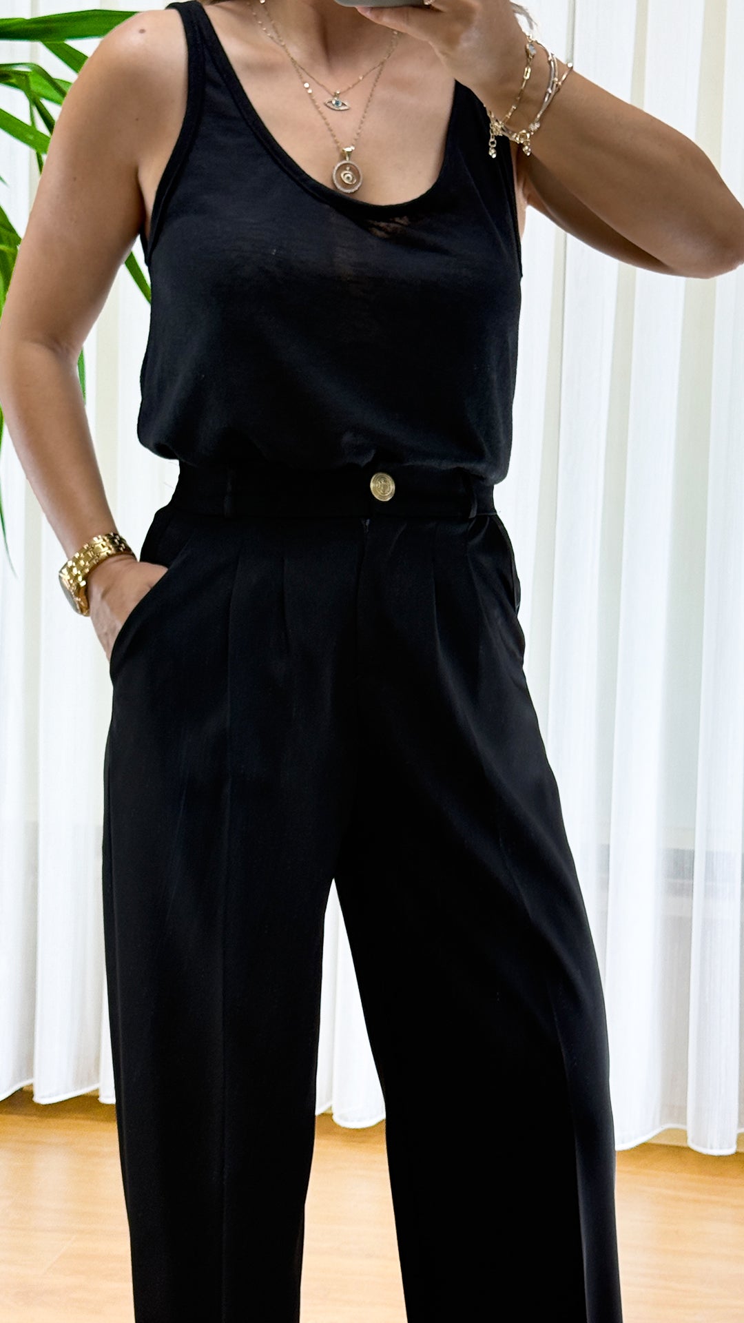 Siyah Pileli Palazzo Pantolon | Ofis Şıklığının Modern Yorumu