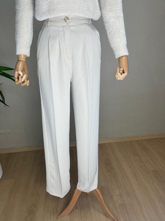 Minimal Şıklık: Taş Rengi Pileli Palazzo Pantolon | Zarif Siluetin Tamamlayıcısı