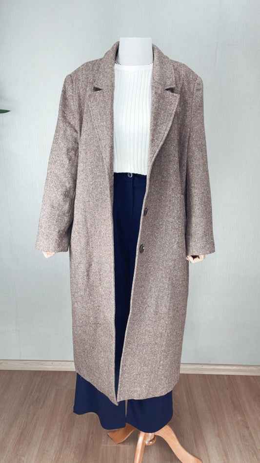 Minimal Şıklığın Temsilcisi: Vizon Kaşe Uzun Kaban | Kış Sezonunun Zarif Parçası