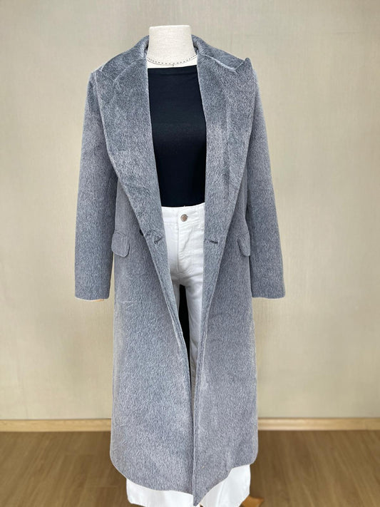 Lüks ve Modern: Gri Tay Tüyü Uzun Kaban | Premium Kış Şıklığı