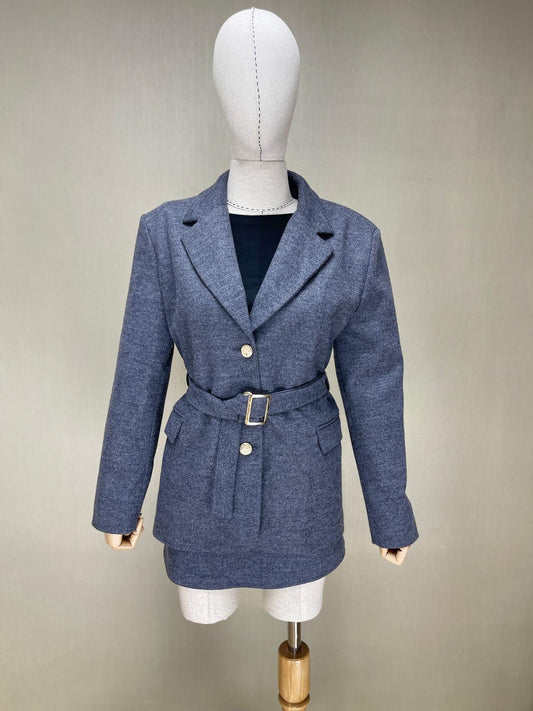 Modern Şıklık: Lacivert Kemerli Blazer Ceket Etek Takım | Sezonun En Trend Kesimi