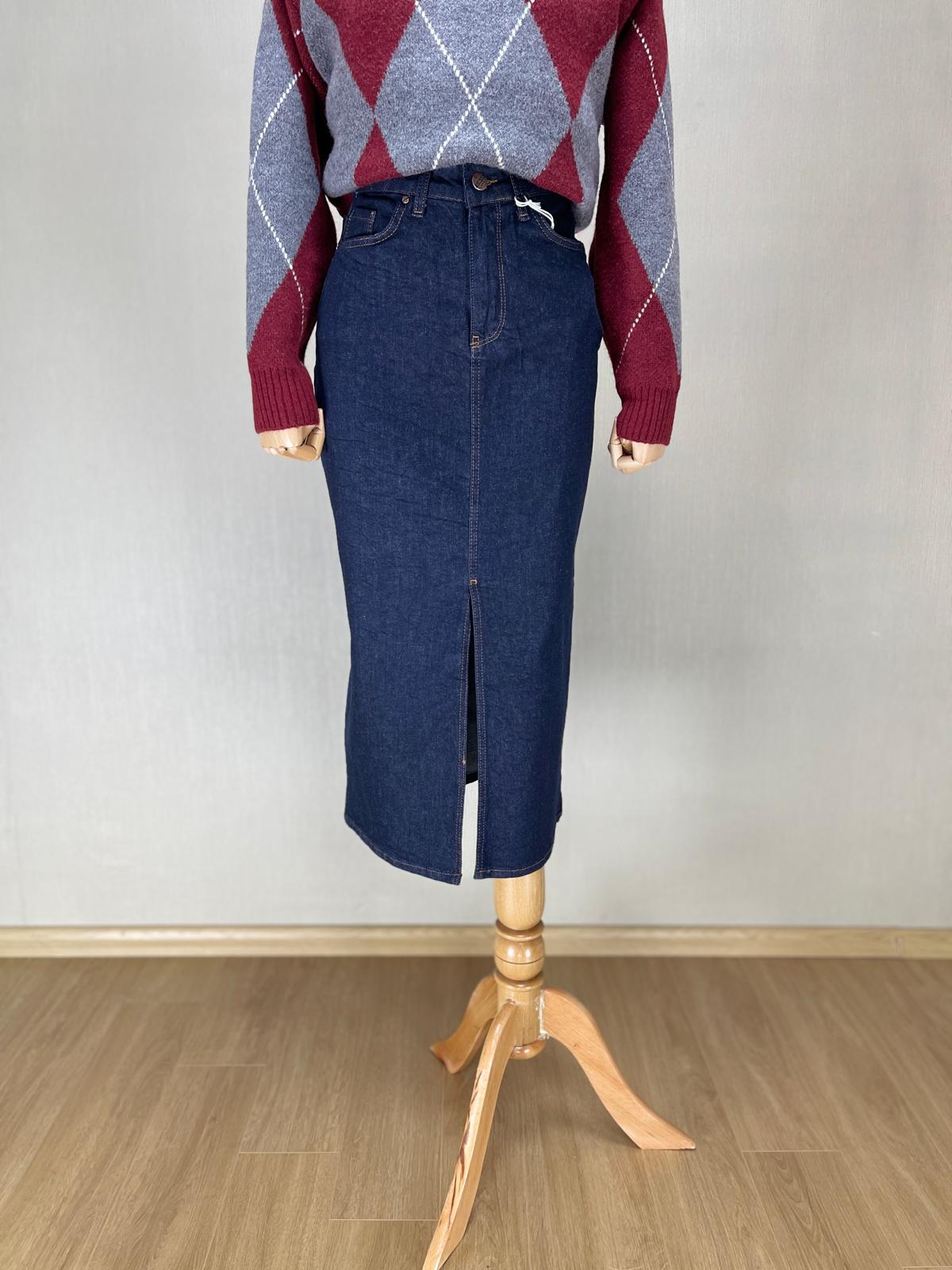 Retro Şıklık: Koyu Mavi Uzun Jean Etek | 90'ların Modern Yorumu