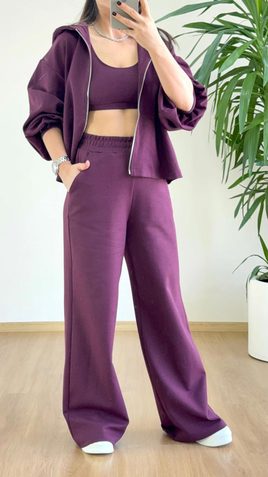 Mürdüm 3’lü Eşofman Takımı ile Şehirli ve Güçlü Stil