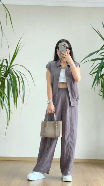 Vizon Oversize Yelek ve Palazzo Pantolon Takım ile Modern Casual Şıklık