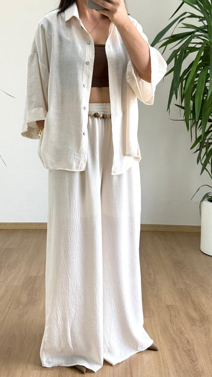 Ekru Tensel Kumaş Boncuk Detaylı Kemerli Astarlı Oversize Gömlek Pantolon Takım