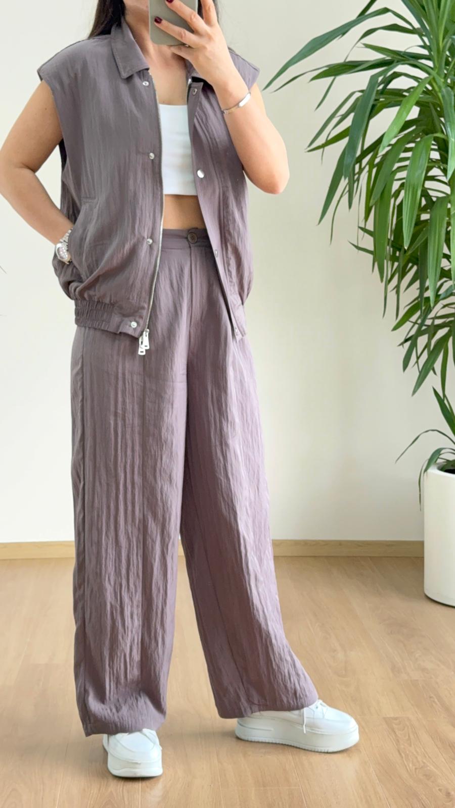 Vizon Oversize Yelek ve Palazzo Pantolon Takım ile Modern Casual Şıklık
