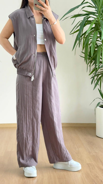Vizon Oversize Yelek ve Palazzo Pantolon Takım ile Modern Casual Şıklık