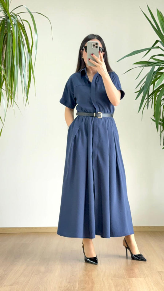 Zamansız Elegans: Lacivert Kemer Detaylı  Gömlek Elbise