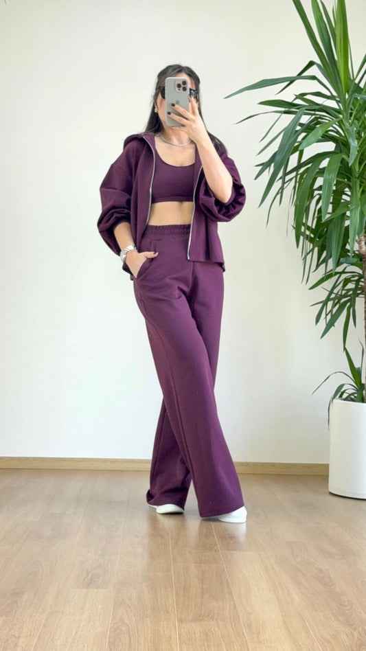 Mürdüm 3’lü Eşofman Takımı ile Şehirli ve Güçlü Stil