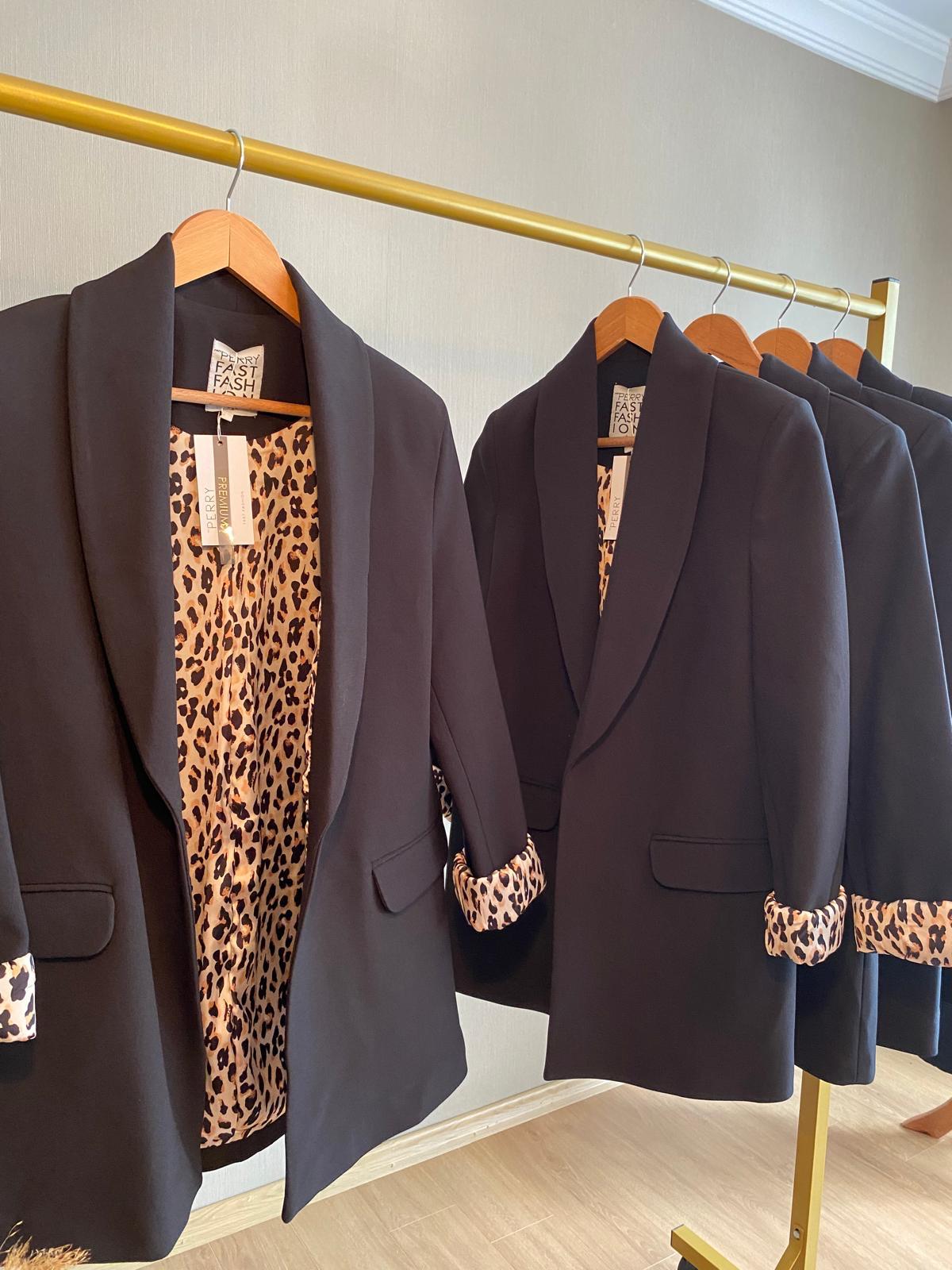 Yeni Sezon Şal Yaka Leopar Ceket