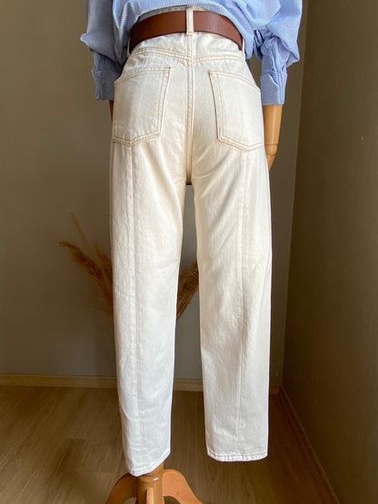 Kusursuz Stil | Çok Yönlü Krem Denim Pantolon