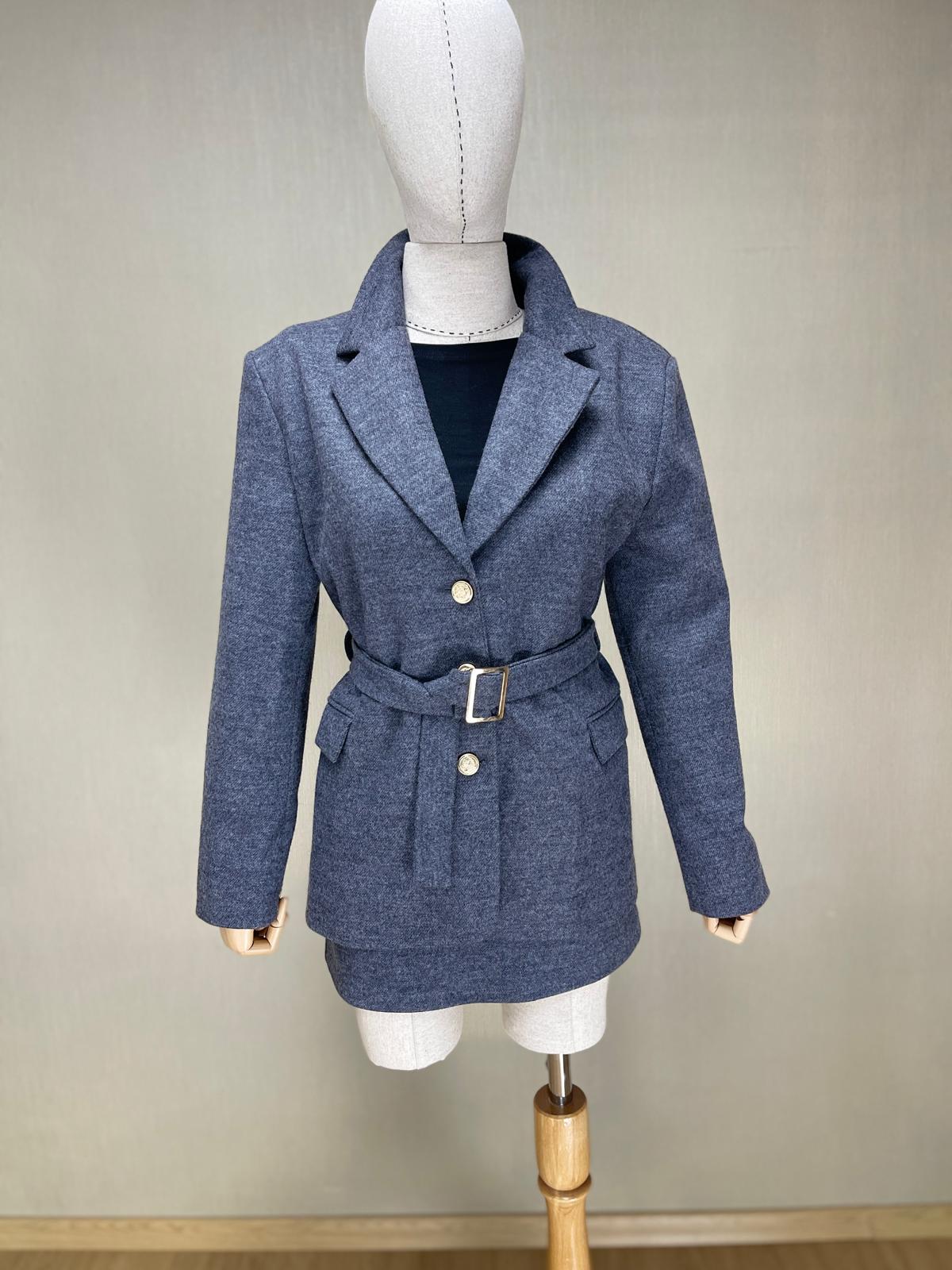 Modern Şıklık: Lacivert Kemerli Blazer Ceket Etek Takım | Sezonun En Trend Kesimi
