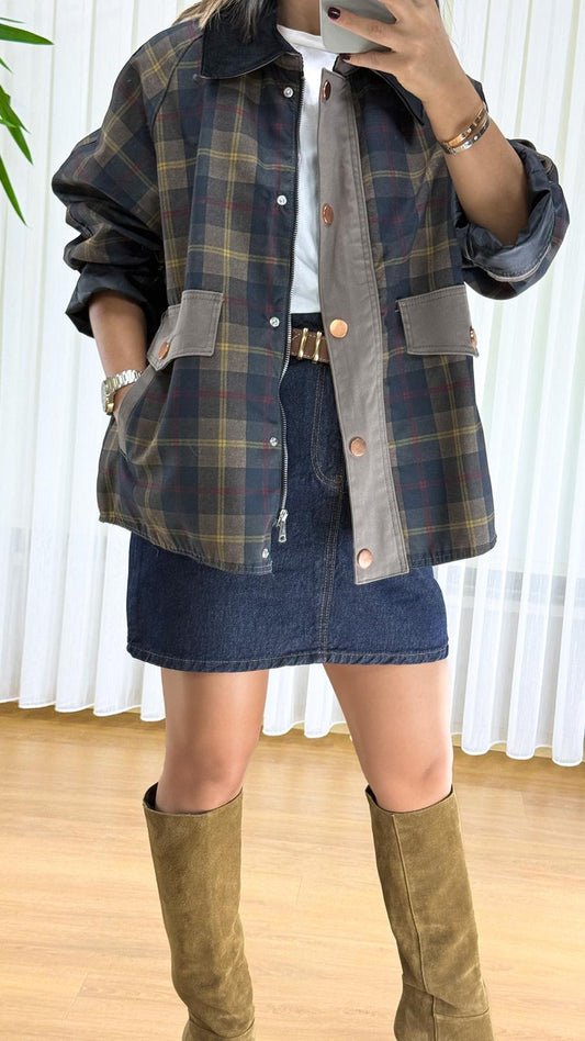 Ekoseli Bayan Mont - Kadife Yaka Oversize Ceket