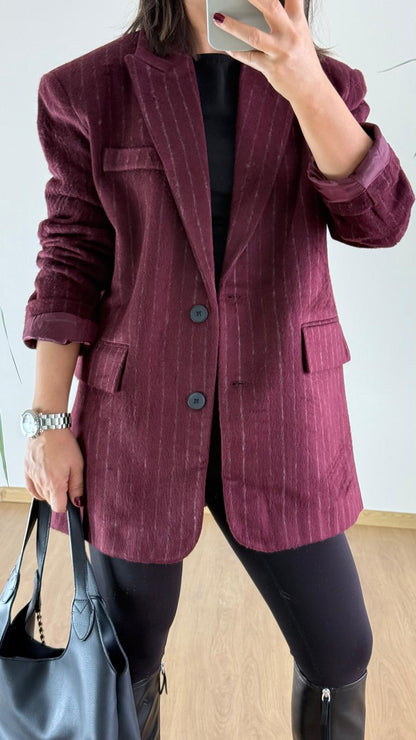 Retro Zarafet: Bordo Çizgili Boyfriend Blazer | Modern Ofis Şıklığı