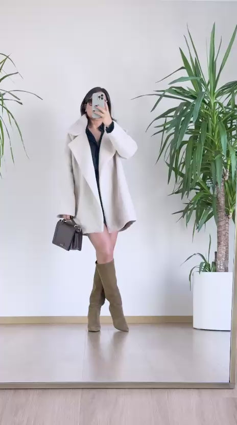 Ekru Kaşe Kaban - Düğmeli Oversize Bayan Peluş Mont